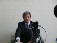 KTN�ł̃C���^�r���[���i�B